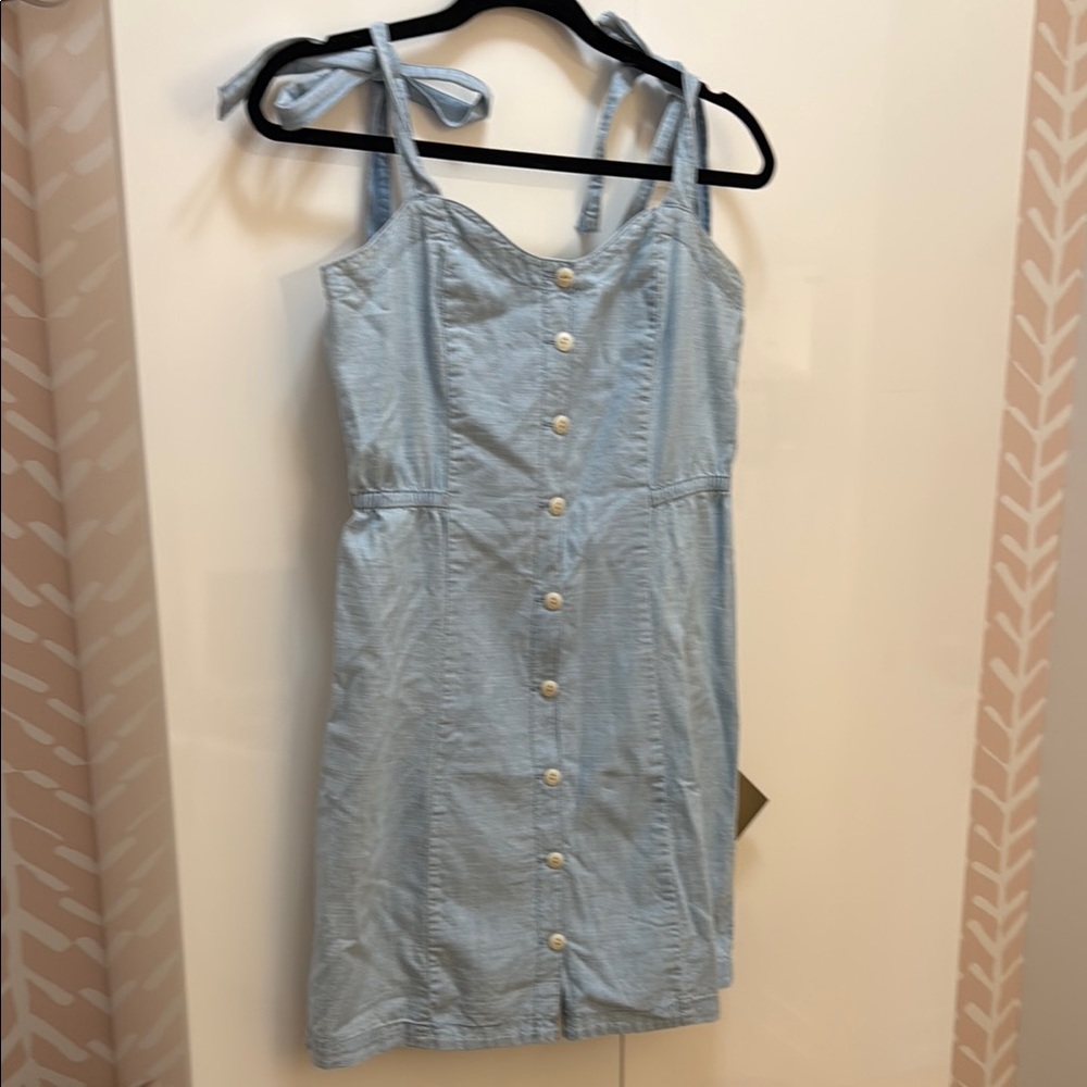 Madewell Light Blue Button-Down Dress. Size 4